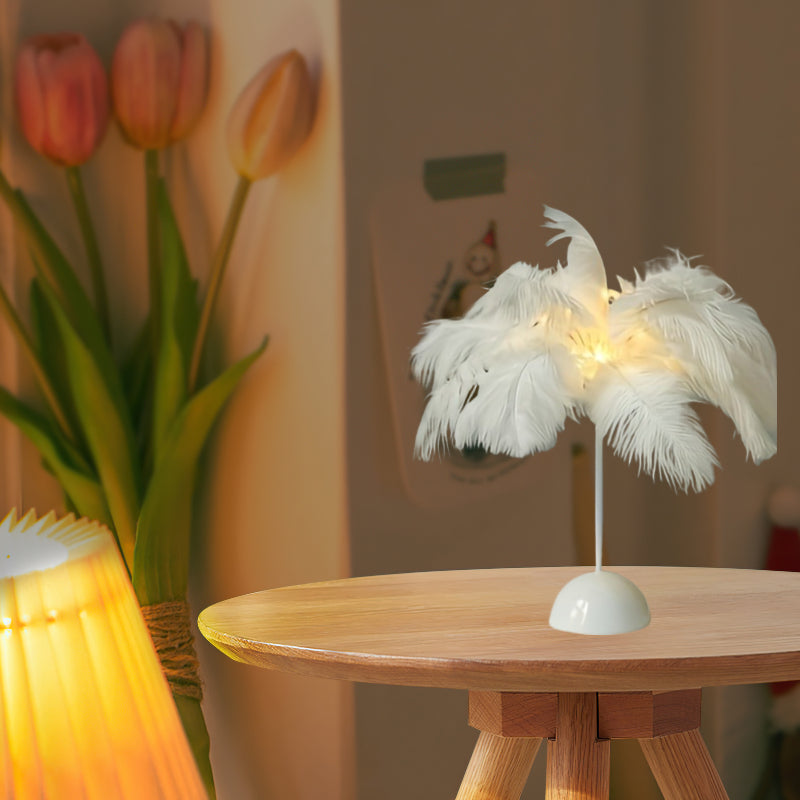 Artificial Feather Table Lamp Romantic LEDOOR Pink White Battery Powered Touch Button Control Indoor Decor for Valentine's Day Birthdays Weddings Energy Efficient Decorative Lamp