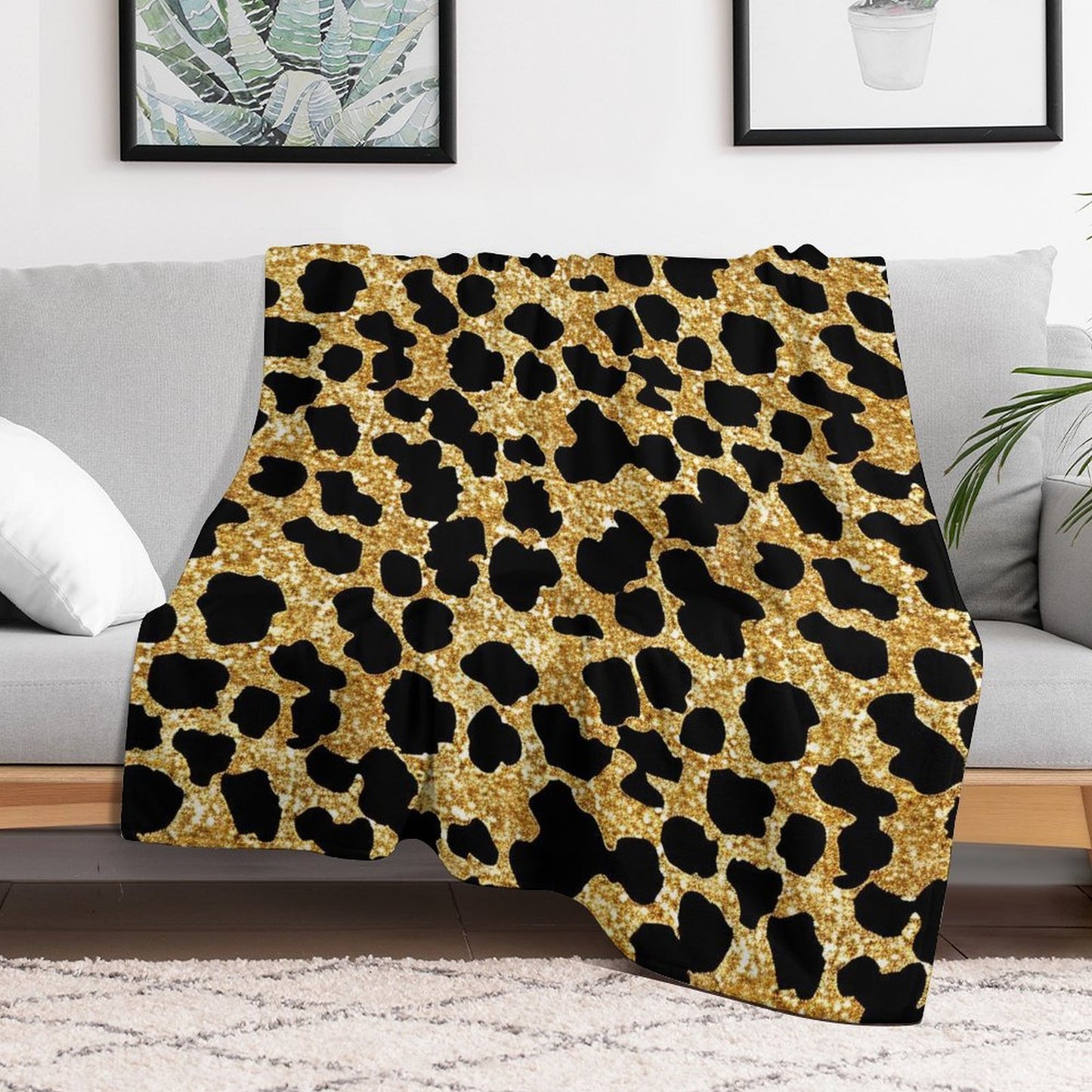 Cozy Anti-Pilling Flannel Blanket for Sofa or Bed