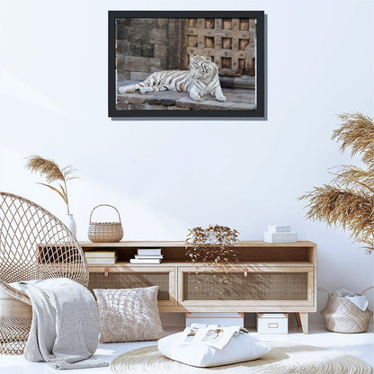 White Tiger Canvas Wall Art – Elegant Modern Animal Print Decor-14