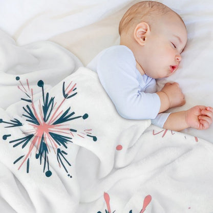 Snowflake Pattern Anti-Pilling Flannel Blanket – Soft Warm Winter Throw