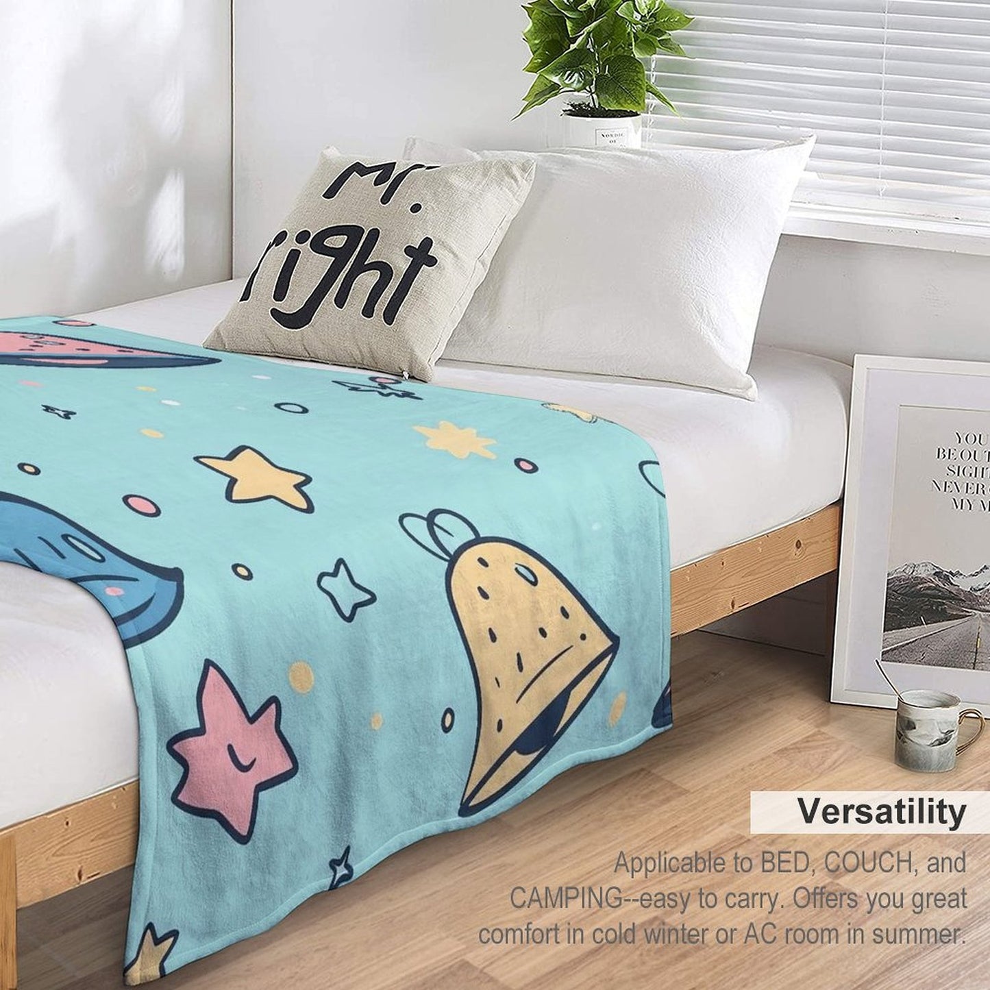 Anti-Pilling Flannel Blanket Cartoon Bells and Stars Design