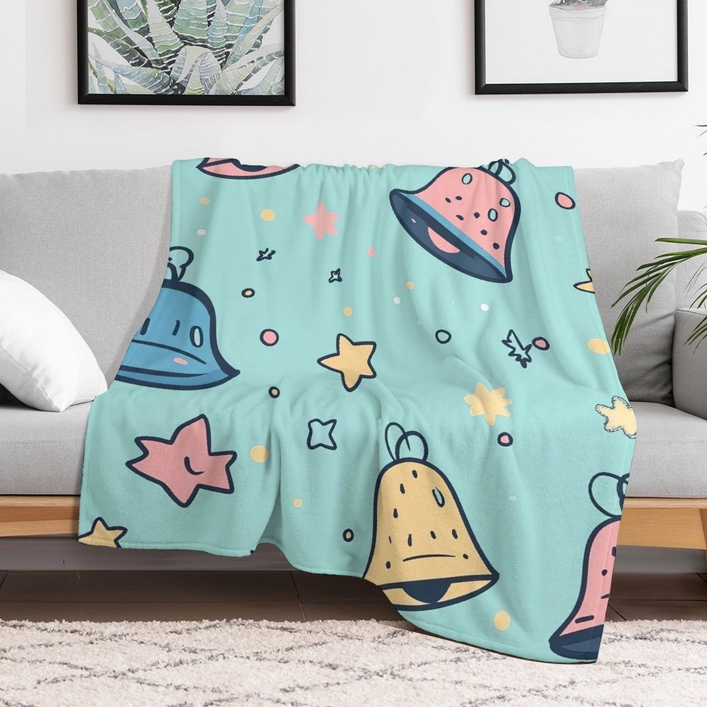 Anti-Pilling Flannel Blanket Cartoon Bells and Stars Design