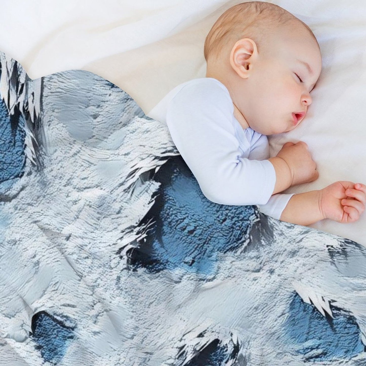 Modern Abstract Print Flannel Blanket for Bedroom