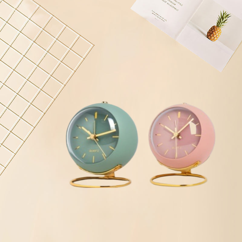 Luminous Desk Clock Battery Powered Silent Round Metal Nordic Alarm Clock with Glowing Hands for Bedroom Office Decor