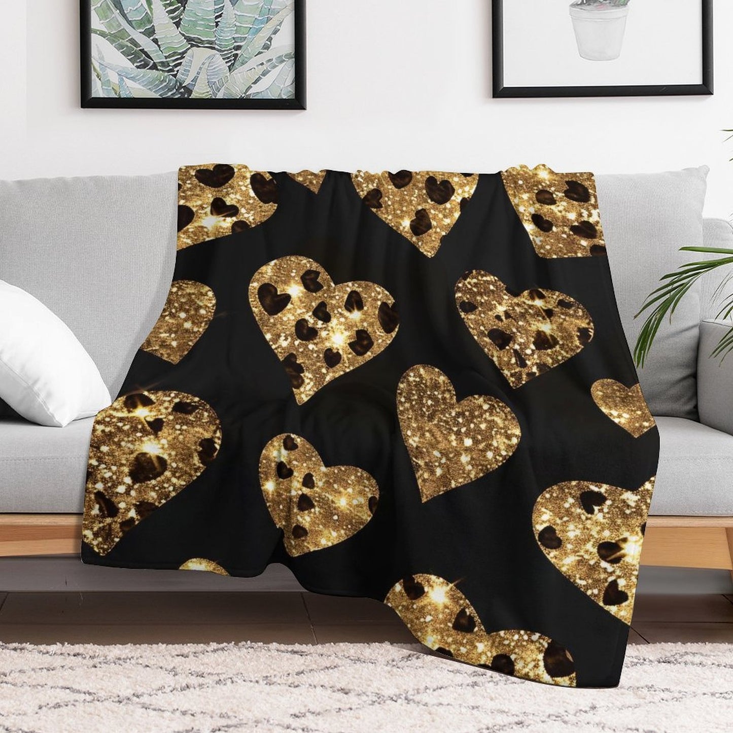 Anti-Pilling Flannel Blanket with Gold Glitter Heart Pattern Design